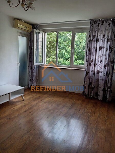 Dristor vanzare 2 camere 53mp